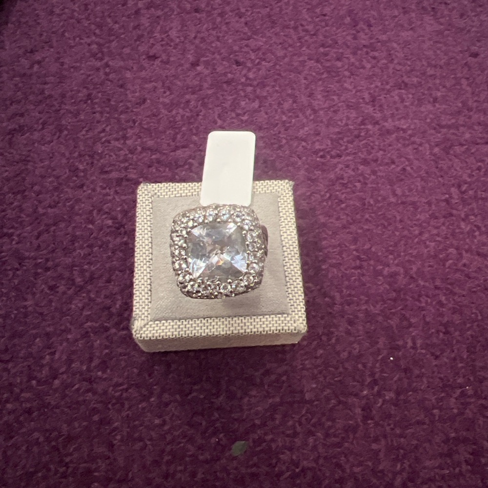 John Hardy Sterling Silver cocktail ring white sapphire